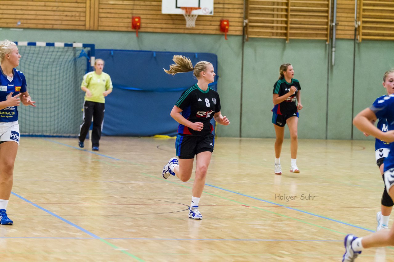 Bild 109 - B-Juniorinnen SV Henstedt Ulzburg - VFL Bad Schwartau 2 : Ergebnis: 27:13